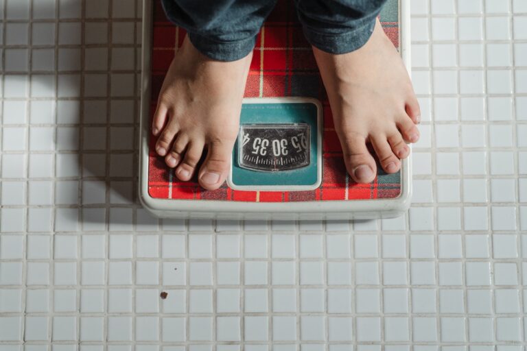 How to Lose Weight Without Exercising